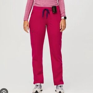 BNWT Figs ultra rose high waisted Yola pants. Small tall